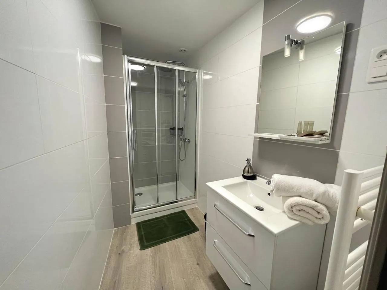 Apartamento -Avel Mor- T2 2Eme Etage Centre Wifi Pont-Aven