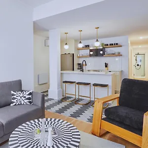 Ch-apartments, Downtown Montréal