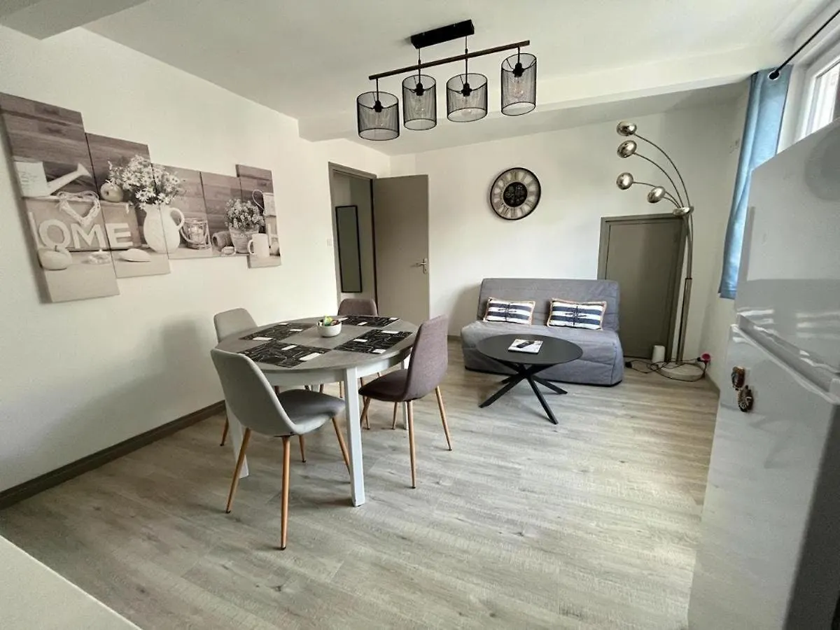 Appartement -Avel Mor- T2 2Eme Etage Centre Wifi à Pont-Aven 0*,
